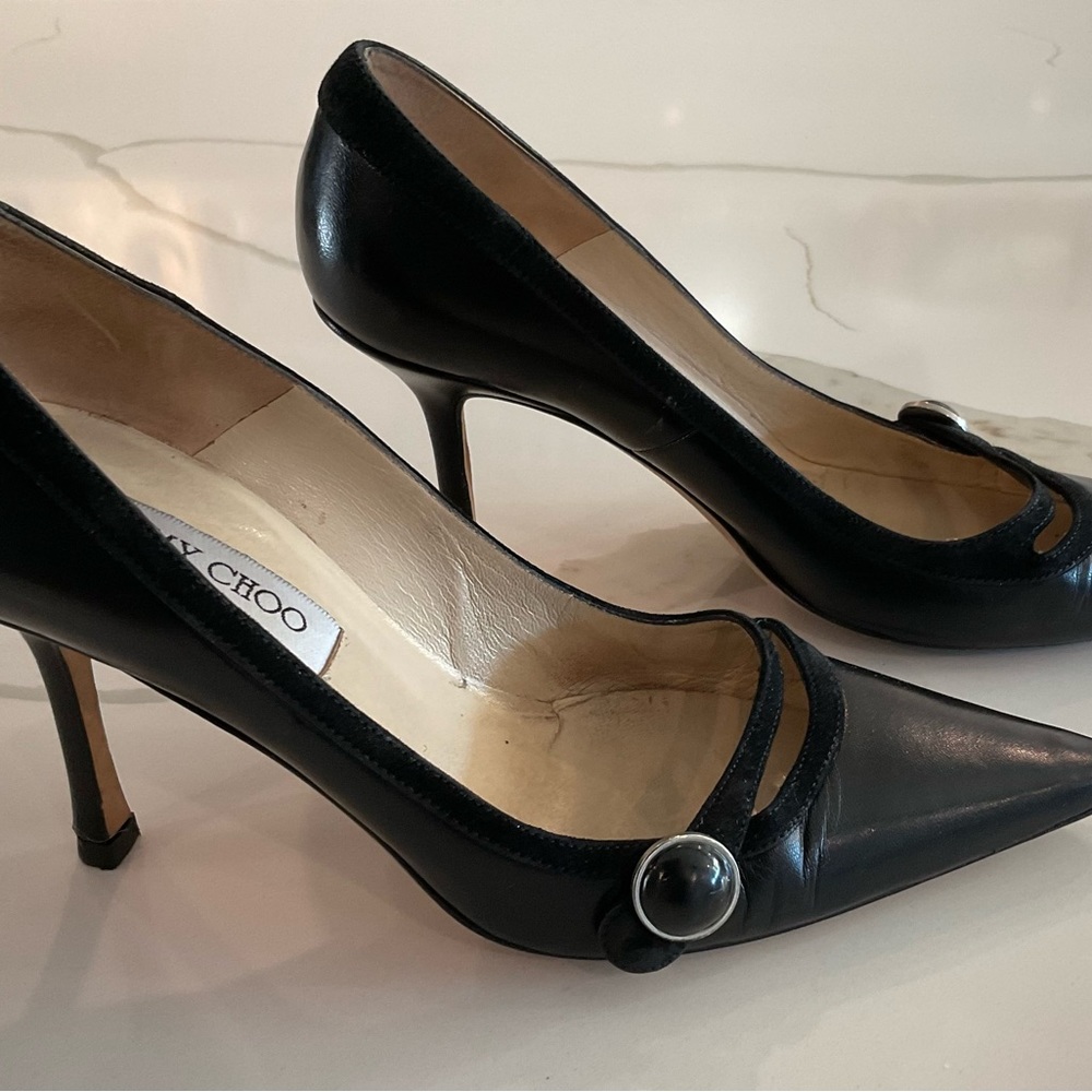 Jimmy Choo- Heidi- Leather/ Suede/ Button Detail- Women’s Pumps - Picture 5 of 7